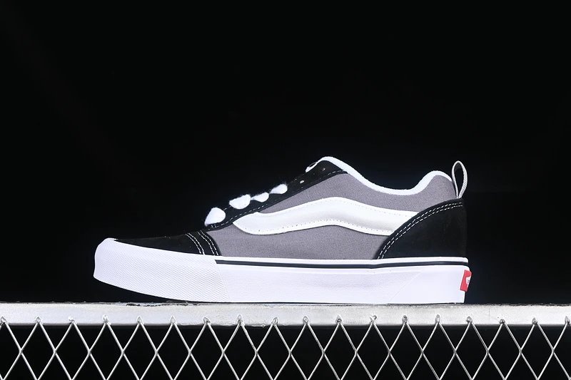 Vans Old Skool Bandana Black/White Sneakers - 9