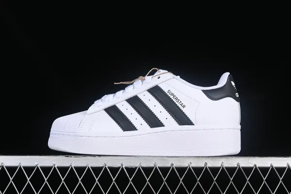 Adidas Superstar White and Red Sneakers - 9