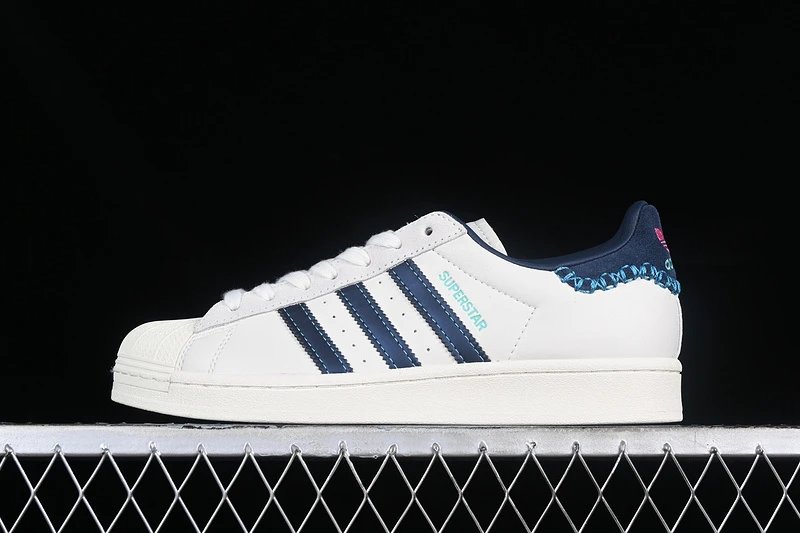 Adidas Superstar White and Red Sneakers - 7