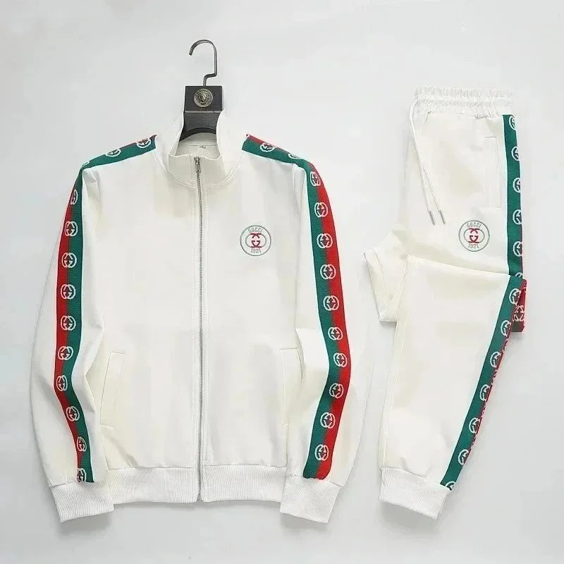 CHANDAL PRADA