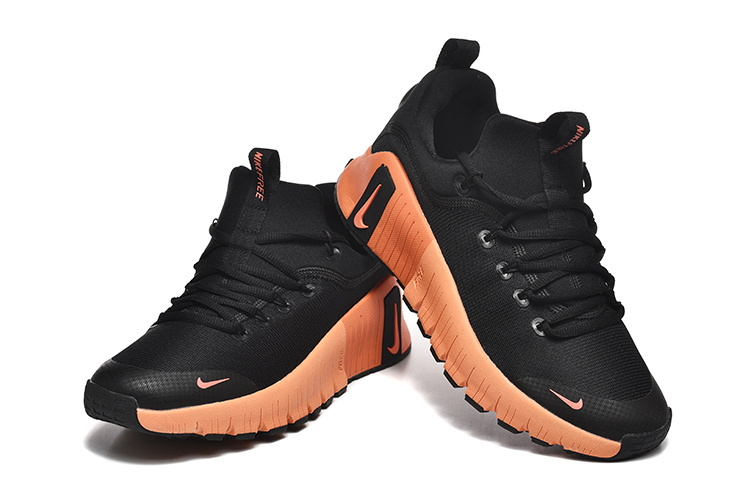 Nike Sneakers Knit Lace-Up — 18