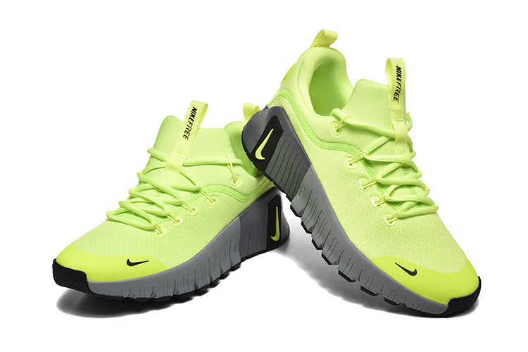 Nike Sneakers Knit Lace-Up — 22