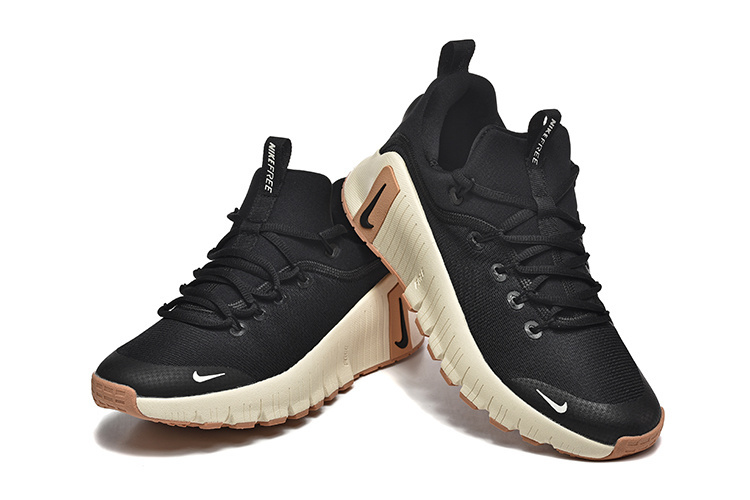 Nike Sneakers Knit Lace-Up — 17