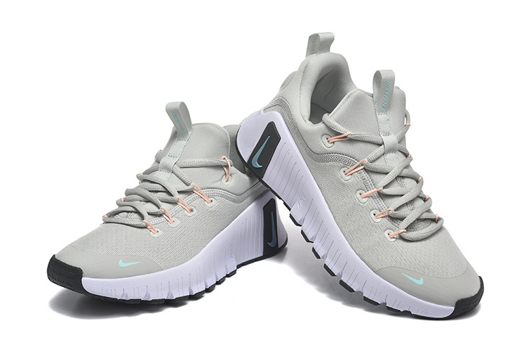 Nike Sneakers Knit Lace-Up — 36