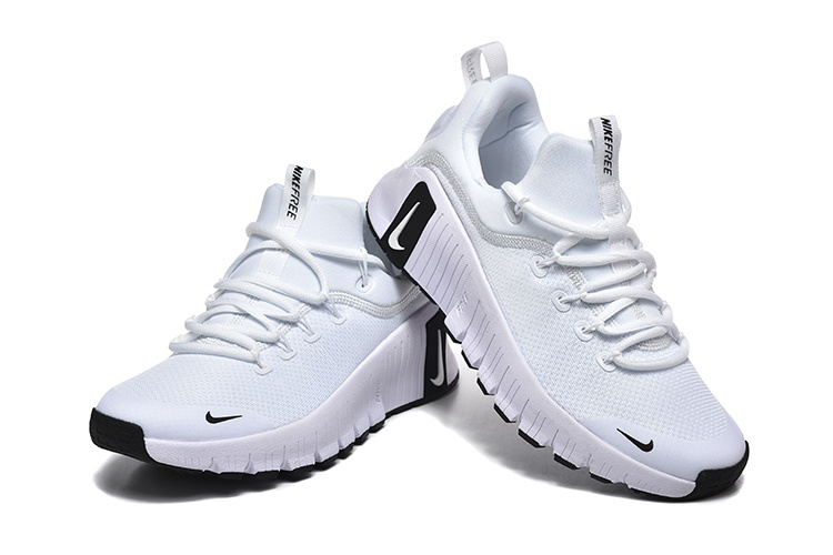 Nike Sneakers Knit Lace-Up — 12