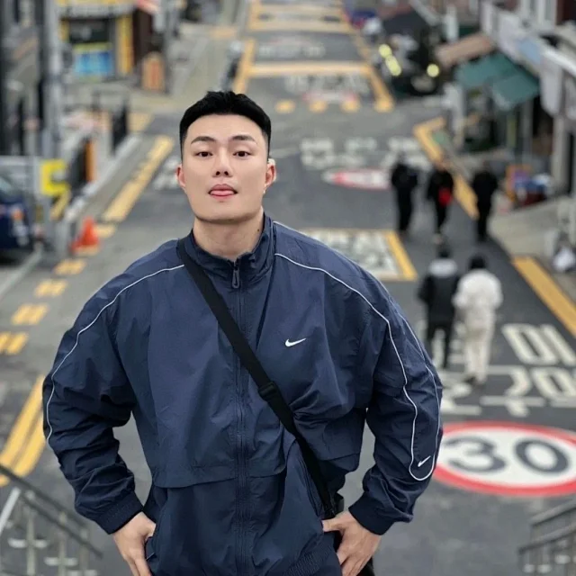 Nike Mixed sportswear styles product detail image 6