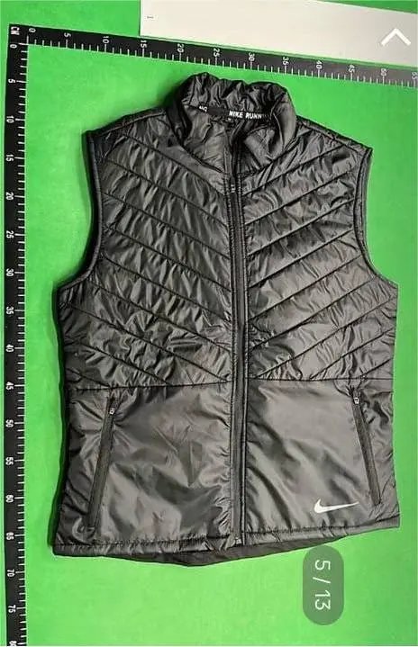 Nike Matching Sets Three-Piece Sportswear Set with Hooded Jacket, T-Shirt and Shorts — N-layer cotton-padded vest 02