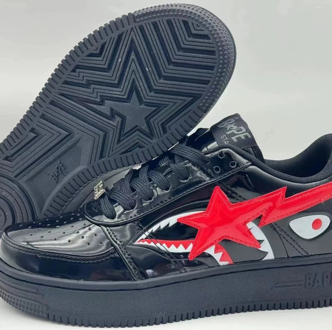 BA*PE SK8 Sha*rk DU*NK