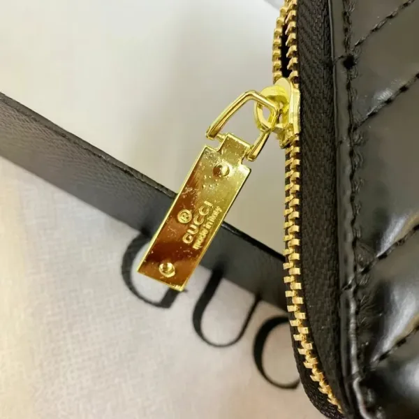 Coach Camera Bag Pink Crossbody Bag - 9