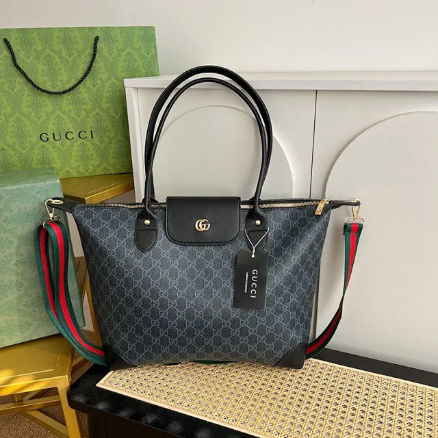 Gucci Handbags Assorted product detail image 2
