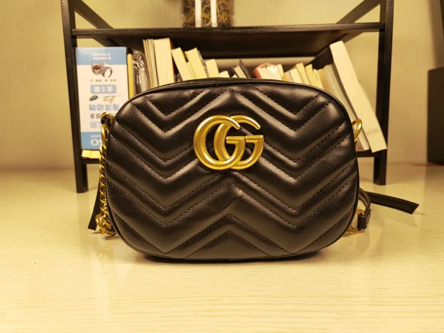 Gucci Assorted monogram and horsebit designs product detail image 4