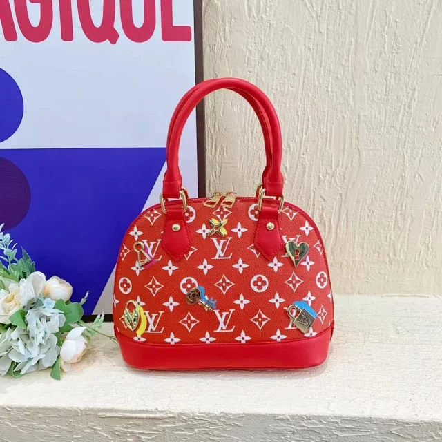 Louis Vuitton Crossbody Bags Monogram and check-pattern bag styles with chain adjustable straps product detail image 3