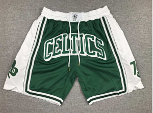 绿色白边字母口袋