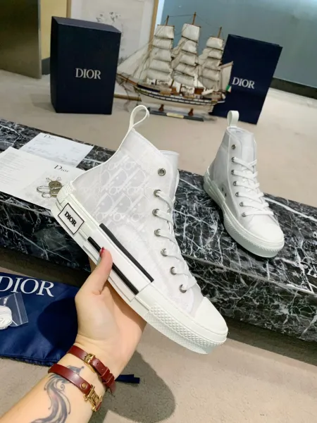 Dior B23 High-Top Sneakers Black Oblique Print Sneakers - 3
