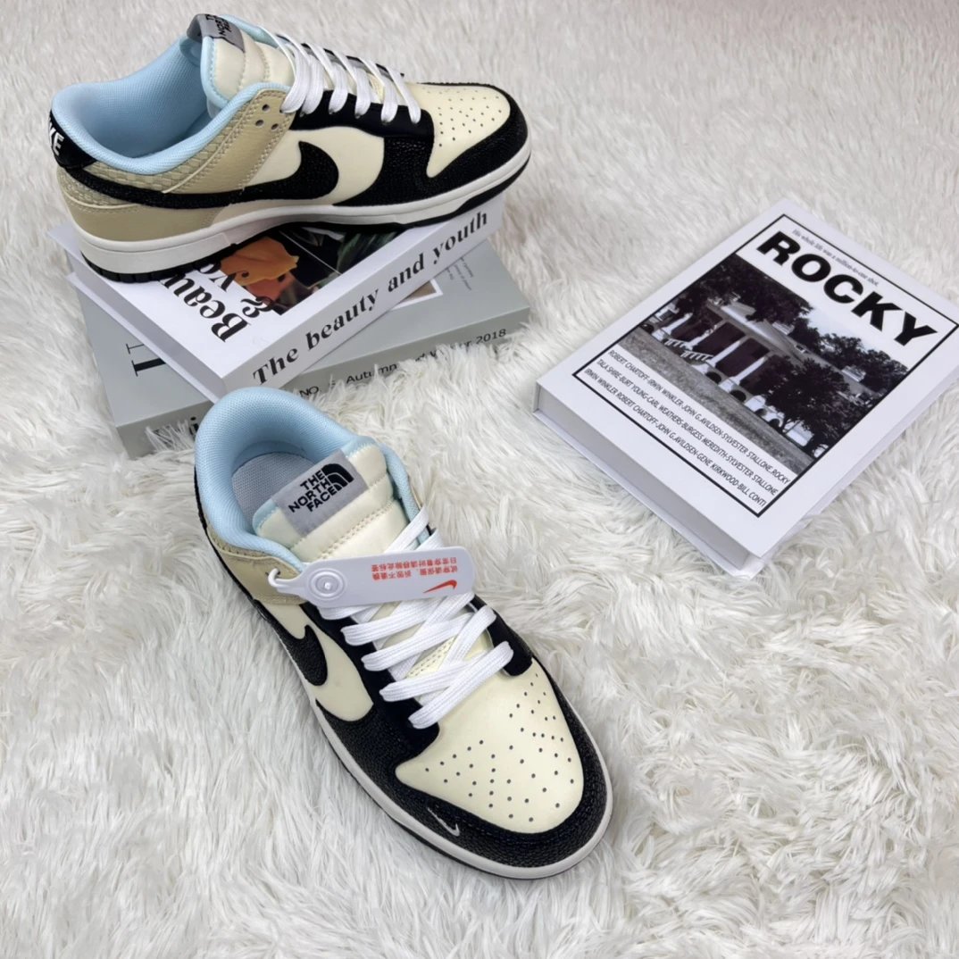 Nike Retro Black Cream Low‑Top Unisex Street Sneakers
