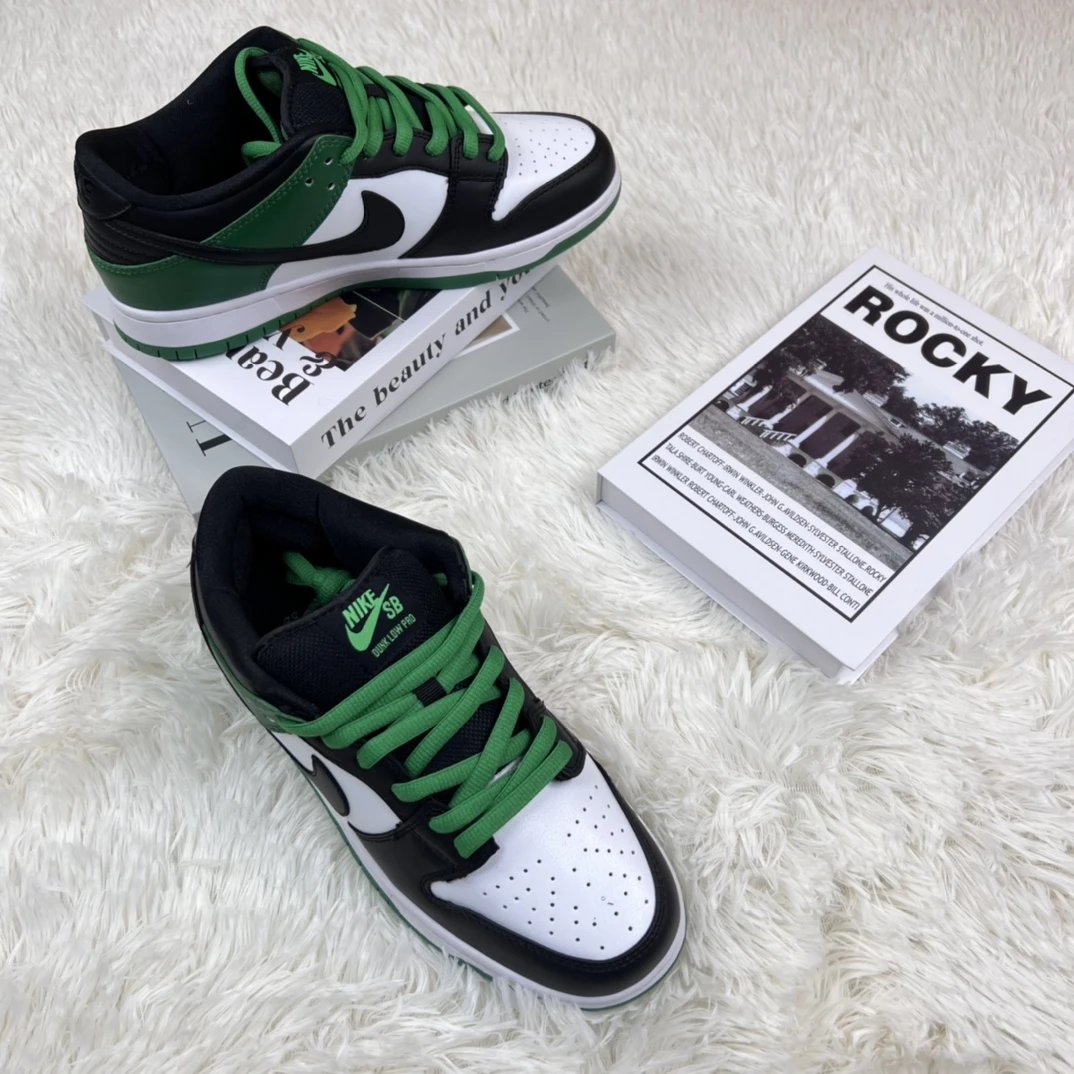 Air Jordan Black Green Low Top Leather Sneakers