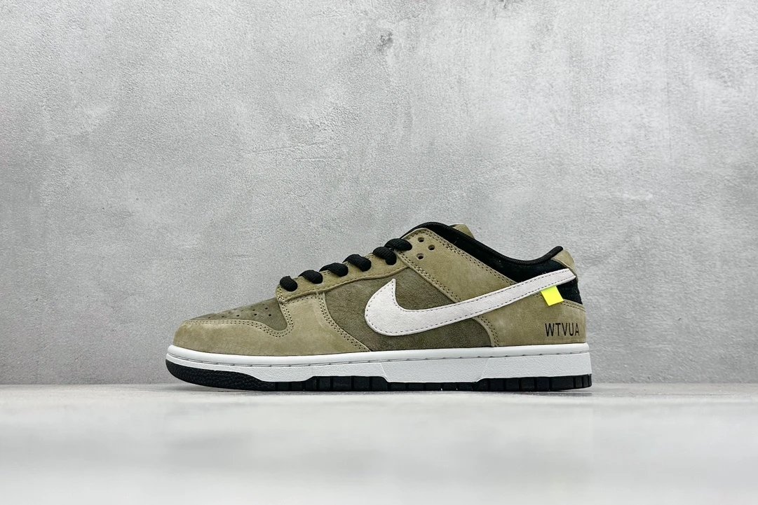 Nike Dunk Low Olive Suede Skate Shoes Men Sneakers