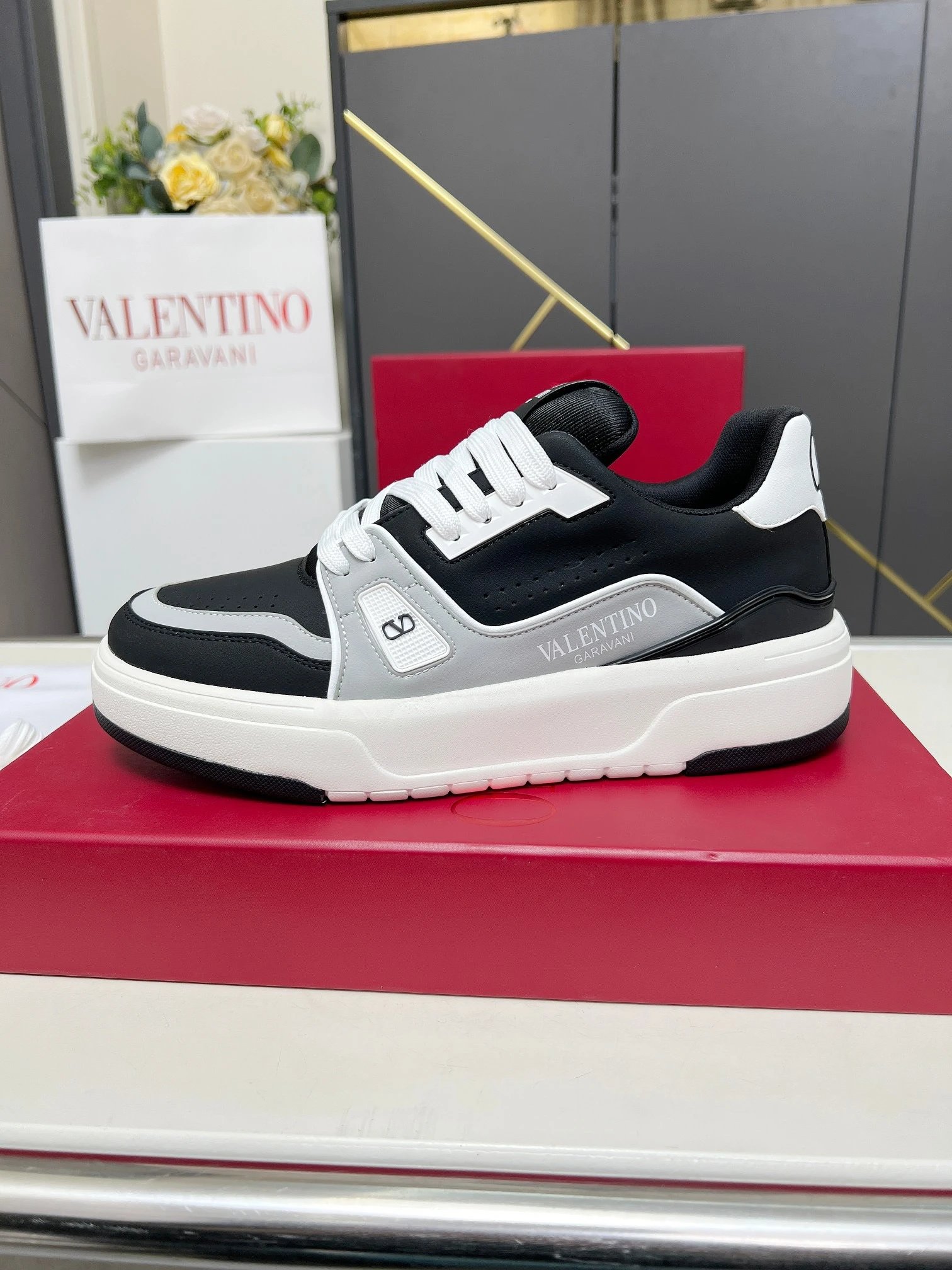 Valentino Garavani Black White Leather Platform Sneakers