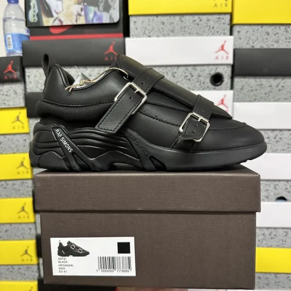 Design Raf Simons Antei Black Monk Strap Sneakers - 1