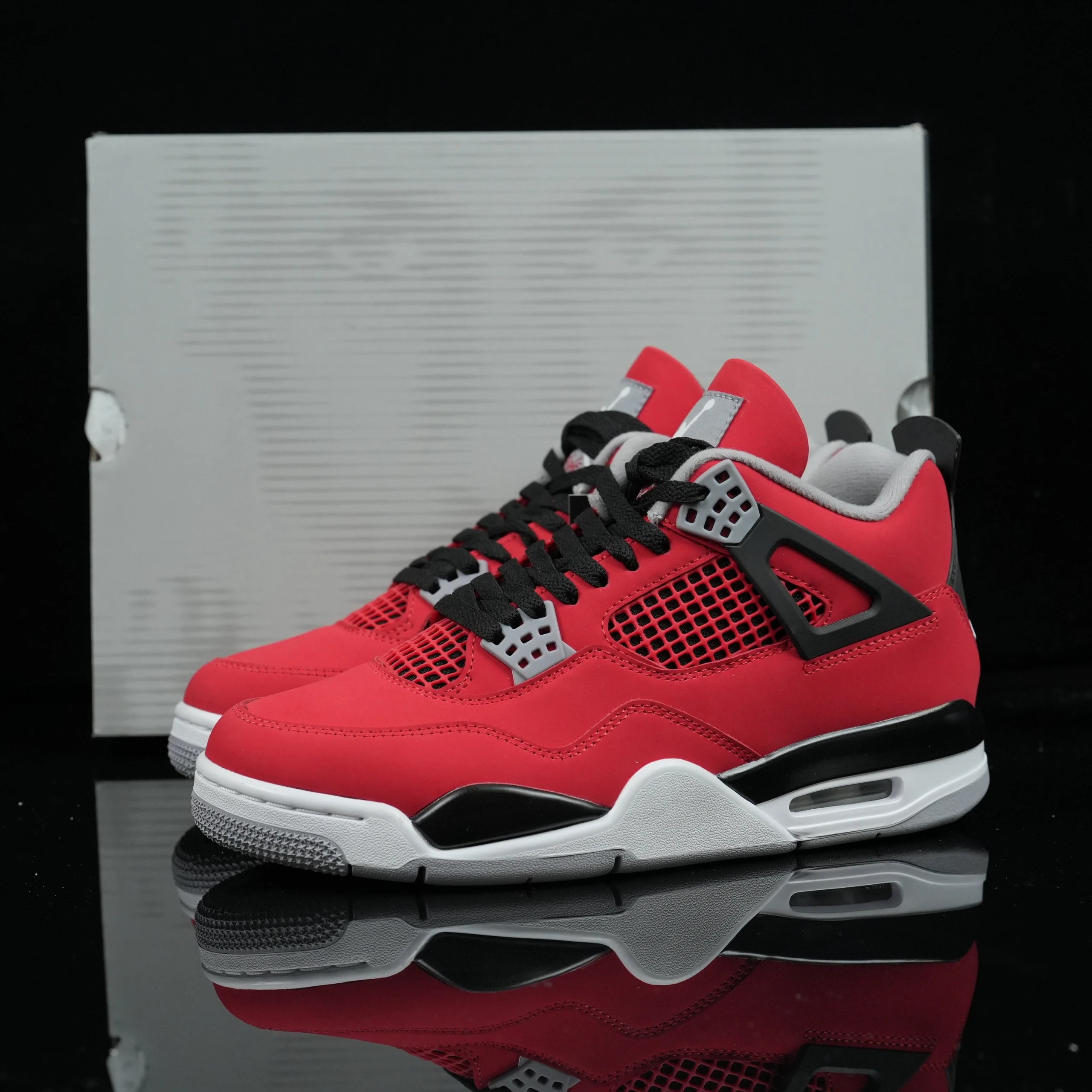TK J4 Remastered Red Bull FQ8138-600