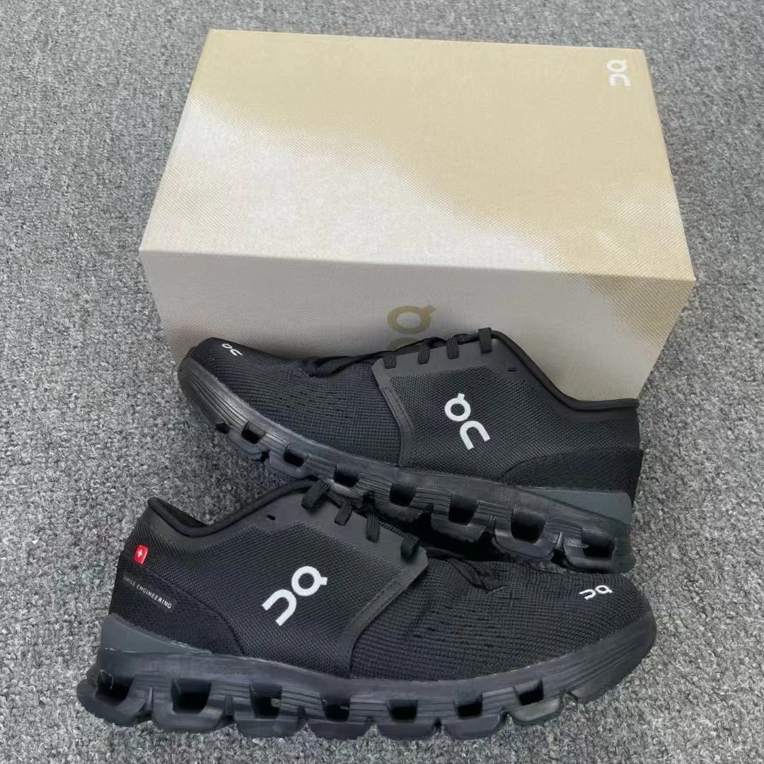 On Cloud X4 PE Black
