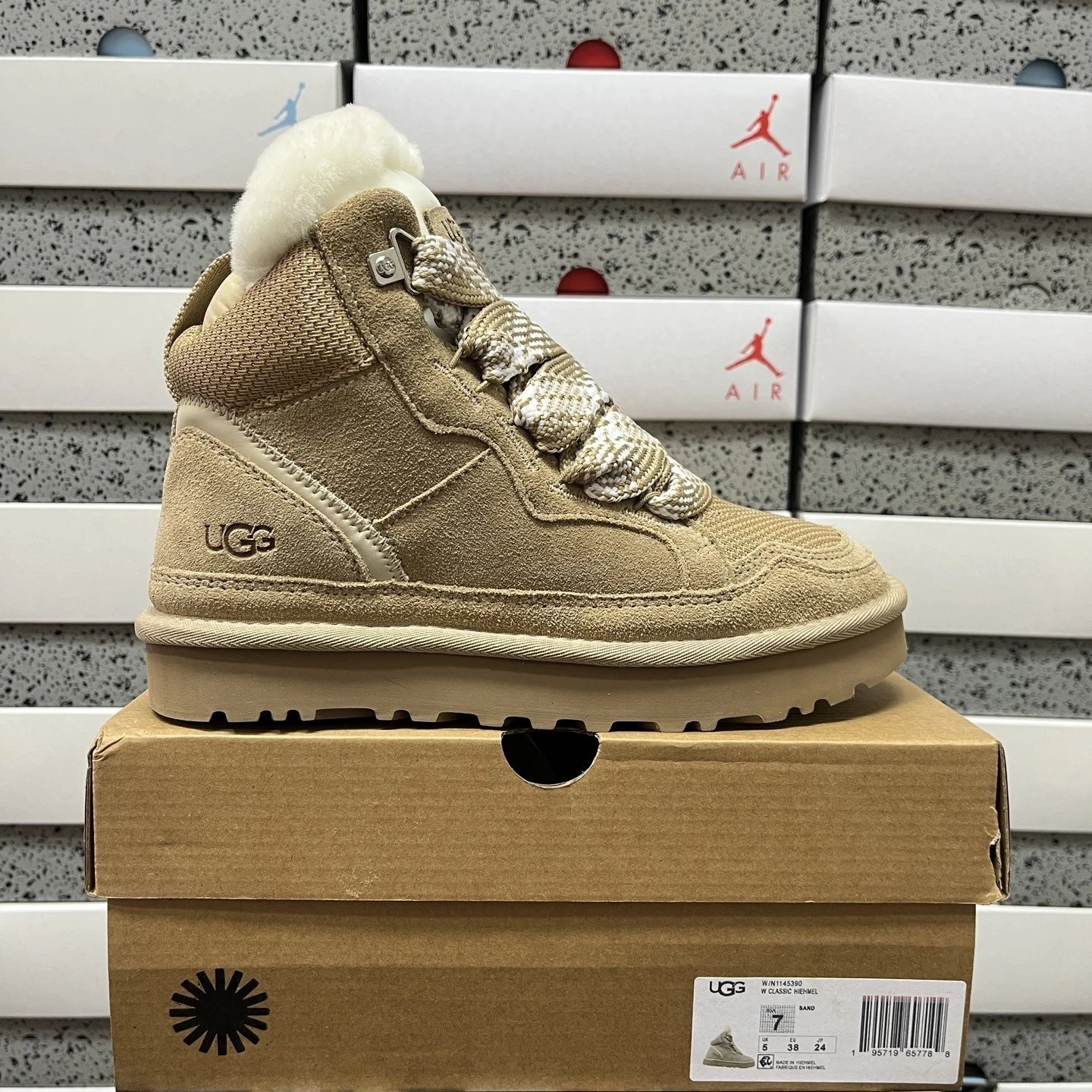 Top UGG 1145390 Sand color SKU image