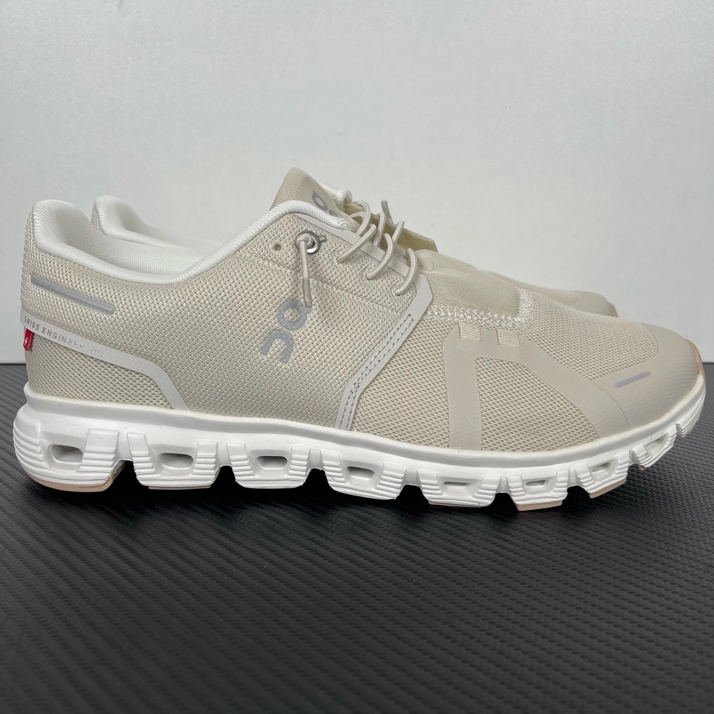 【PE】【3MF10070755】On Cloud 6代 浅卡其