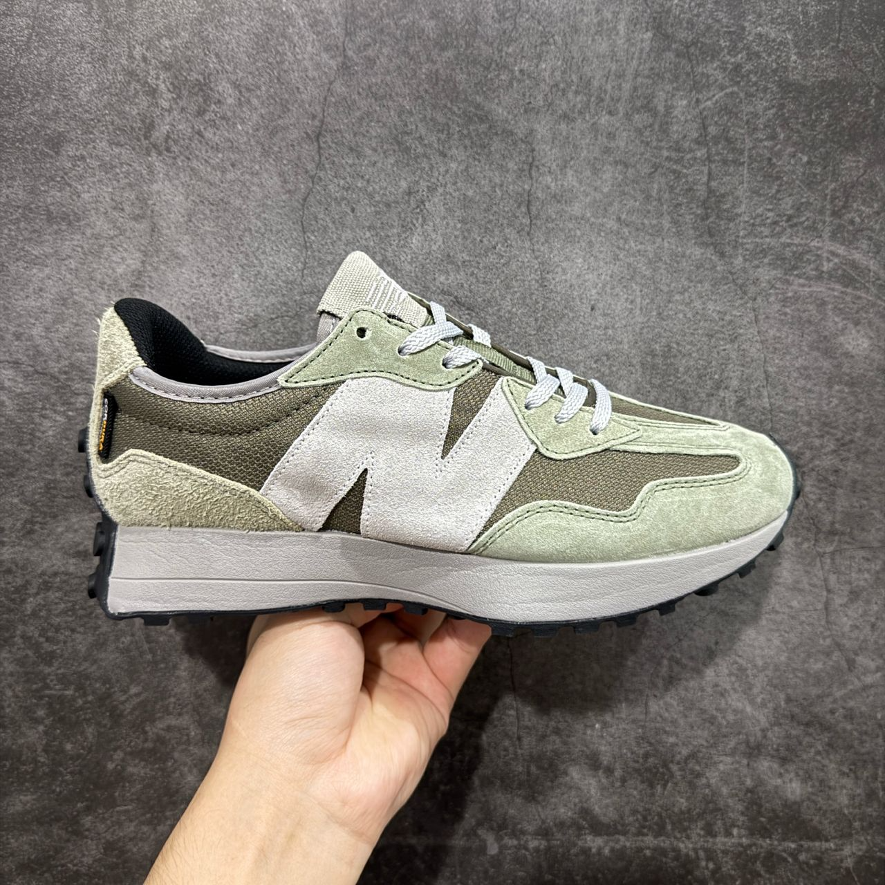 New Balance 327 Low Cordura Olive MS327FMC