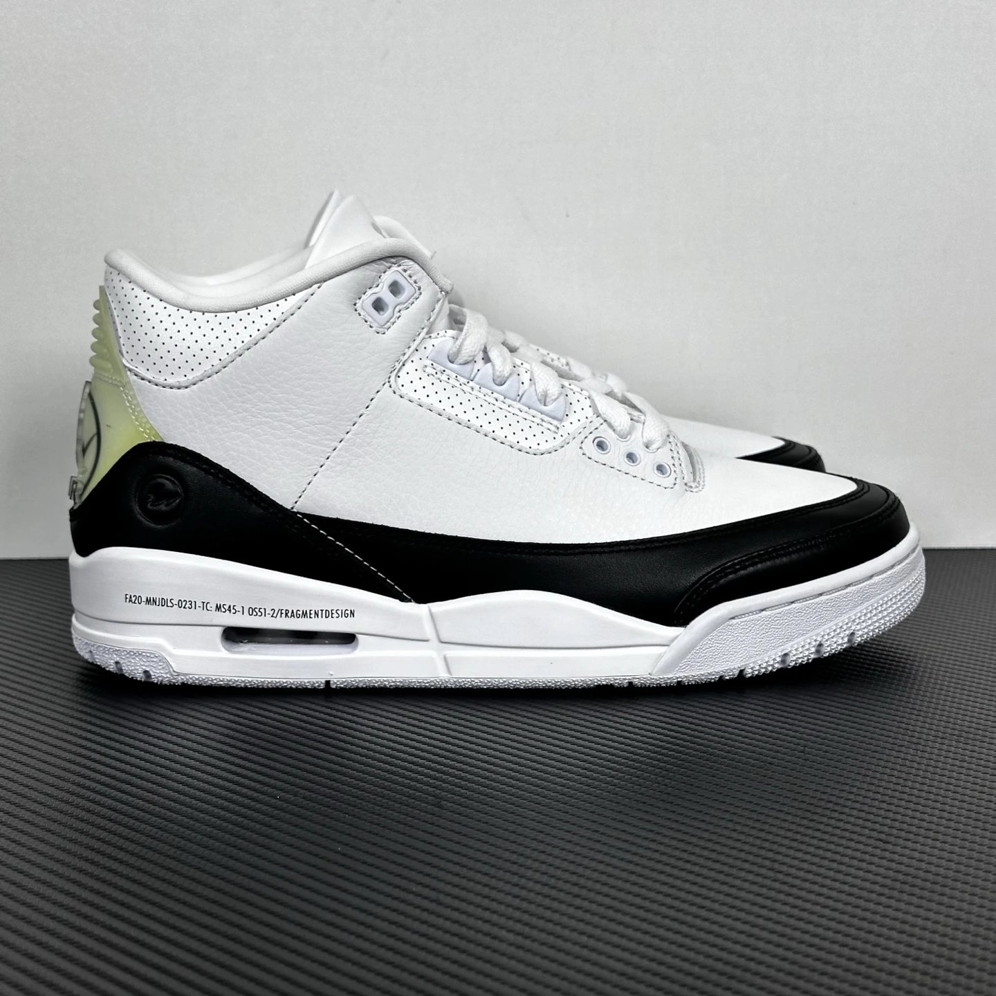 Jordan 3 Retro SP Fragment White Black DA3595-100