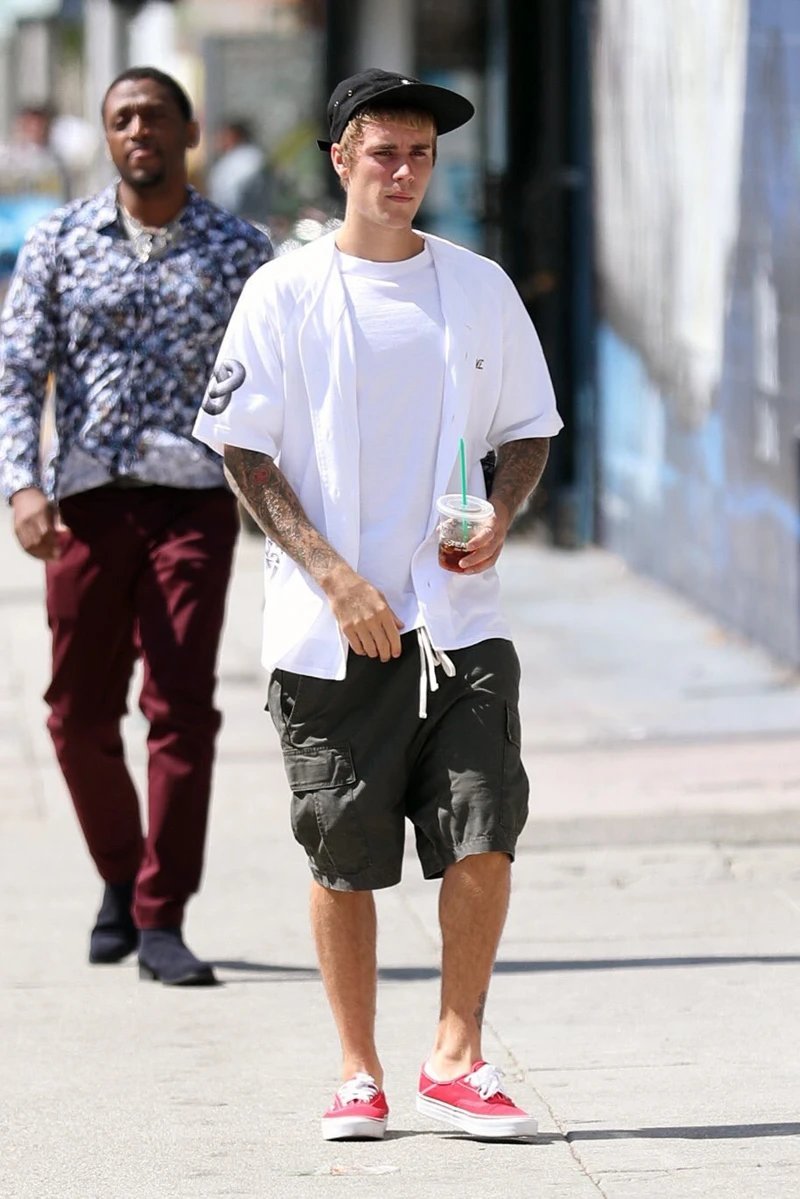 Bieber Collaboration Drawstring Cargo Shorts photo 7
