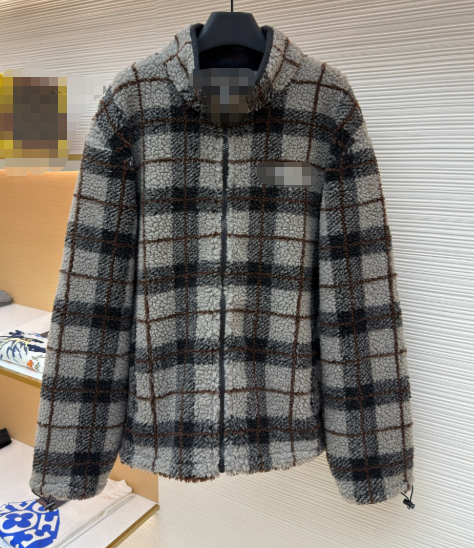 Lambskin check-patterned embroidered zipper coat AS44295