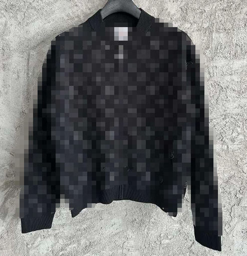 2025 Spring/Summer Heart-Shaped Zipper Jacket