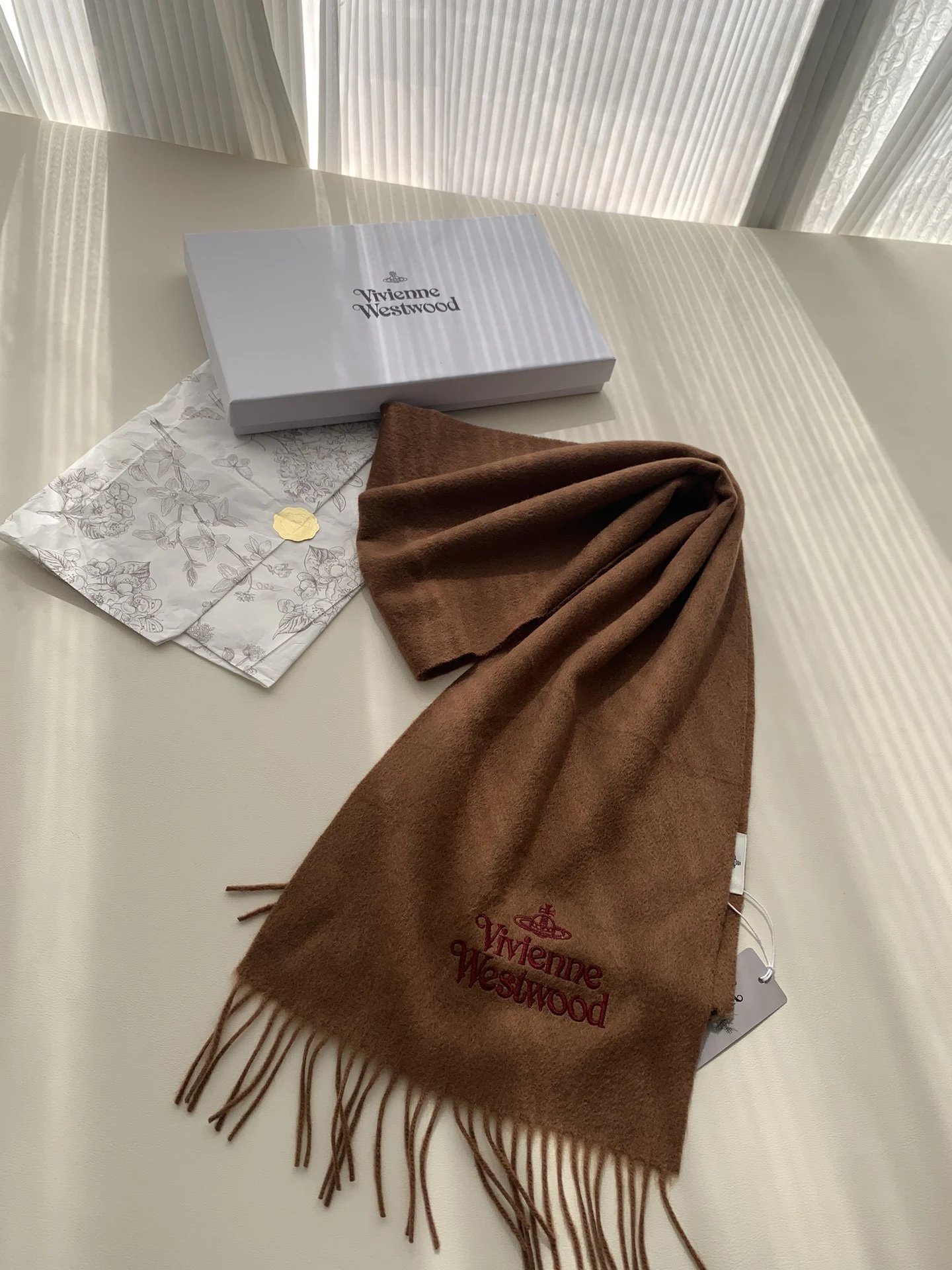 VWest Wool Embroidered Scarf Shawl photo 3