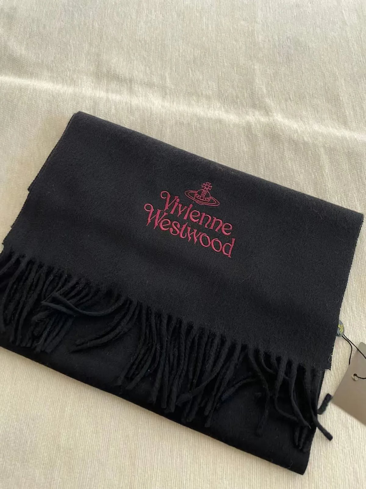 Vivienne Westwood Orb Logo Cashmere Scarf Gray product detail 2 in Litbuy spreadsheet finds
