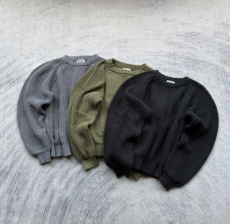 Fyredwrld knit (Velour garments 3 gauge knit)