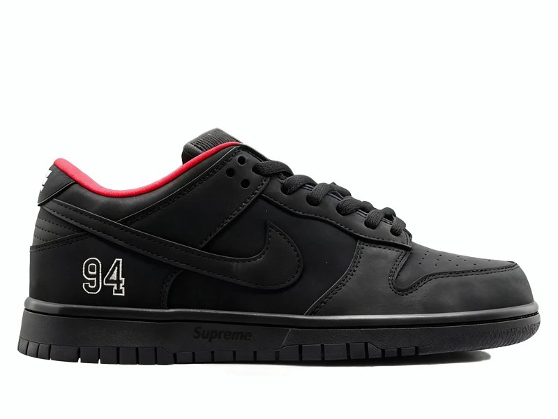 Supreme x Dunk Low SB Black