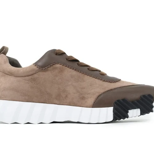 Hermès Bouncing Suede Sneaker Marrón