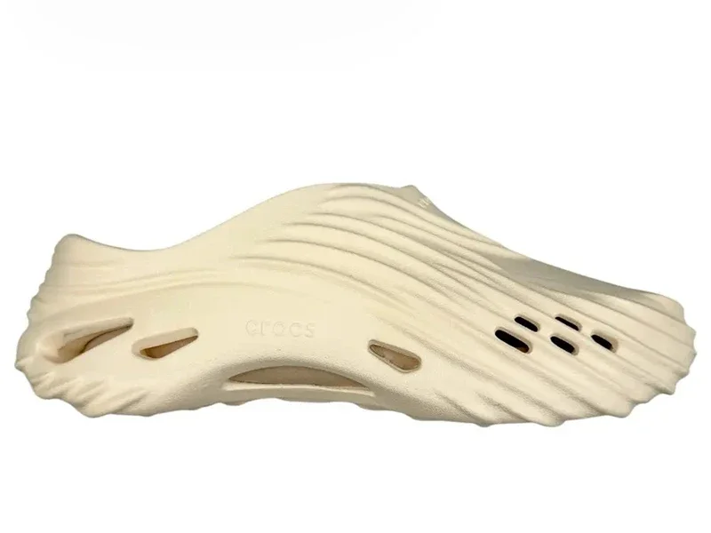 Crocs Echo Wave Clog Khaki