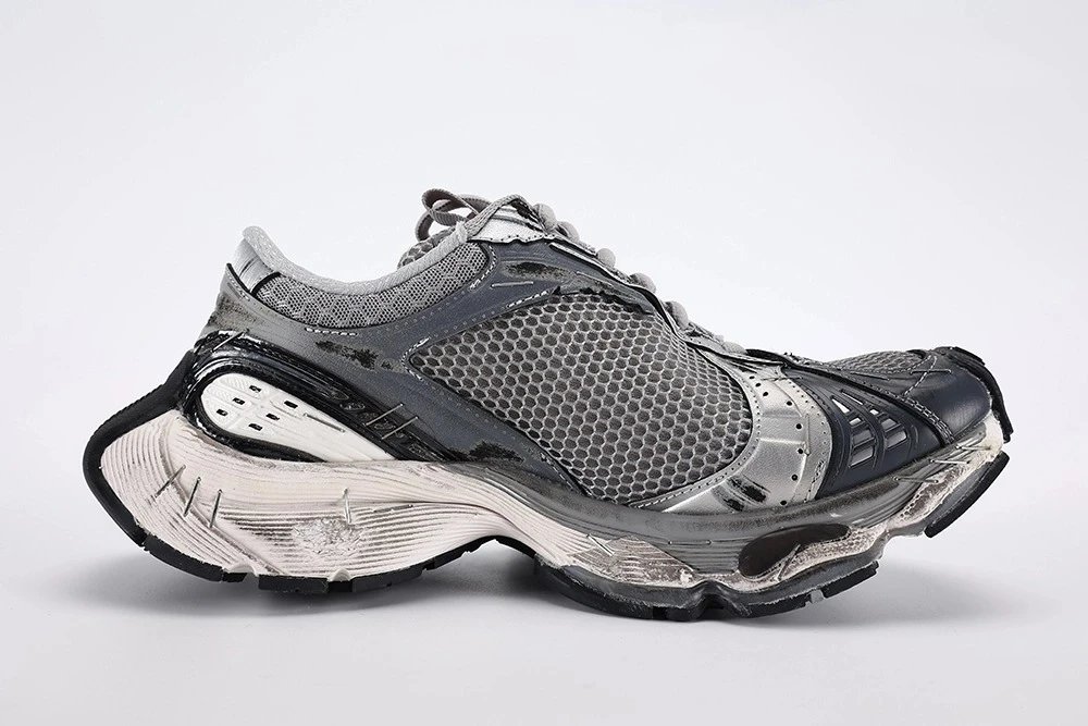 Balenciaga Runner Grey Black Sneakers
