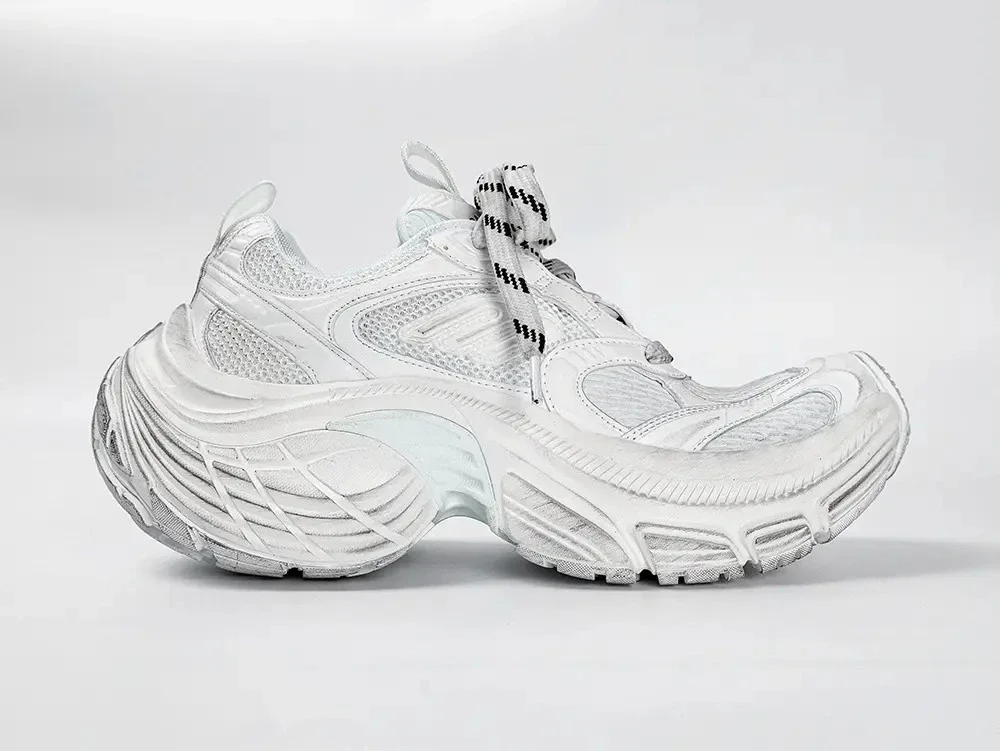 Balenciaga Sneakers Blancas Talla 6XL
