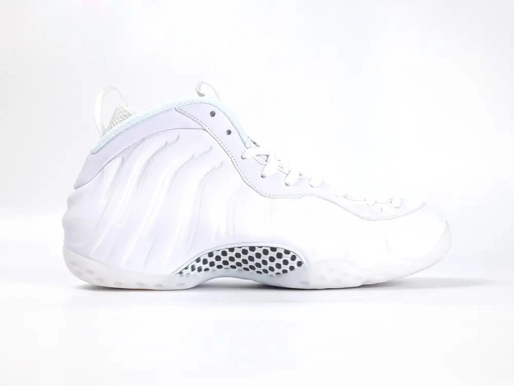 Nike Air Foamposite One White Sneakers