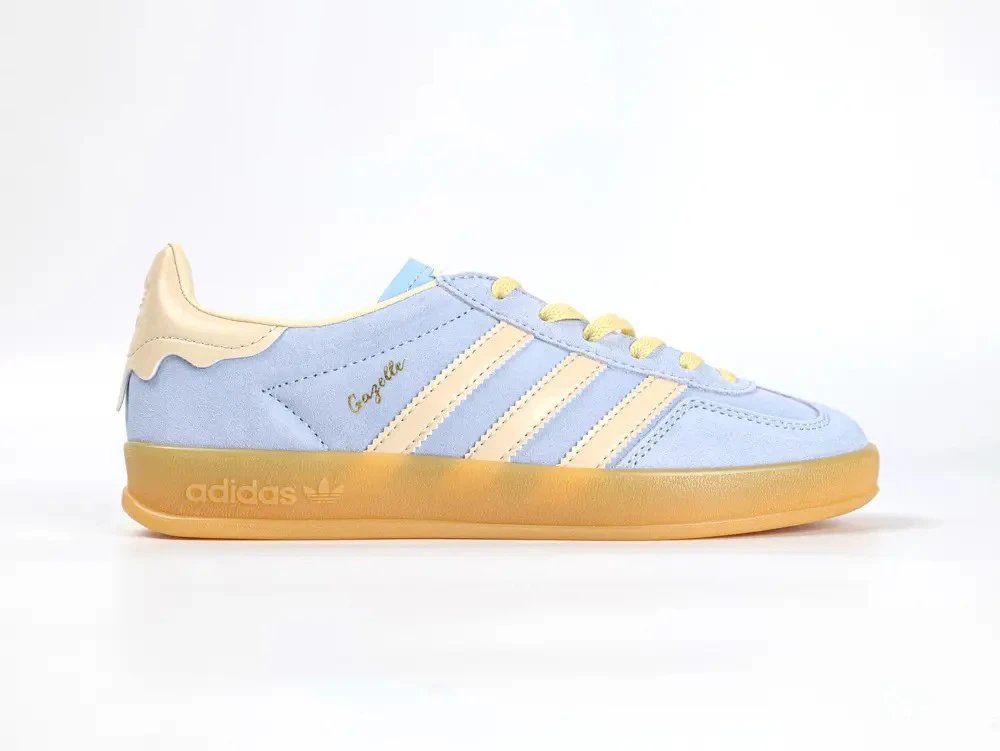 Gazelle Indoor Light Blue Yellow Gum