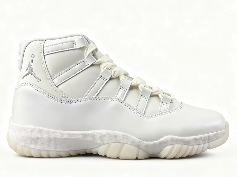 Air Jordan 11 Retro Pearl