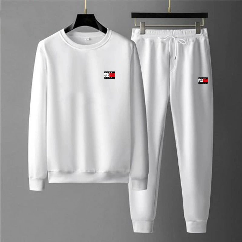 Lacoste Tracksuits Crewneck sweatshirt and jogger set with crocodile logo — BB-012