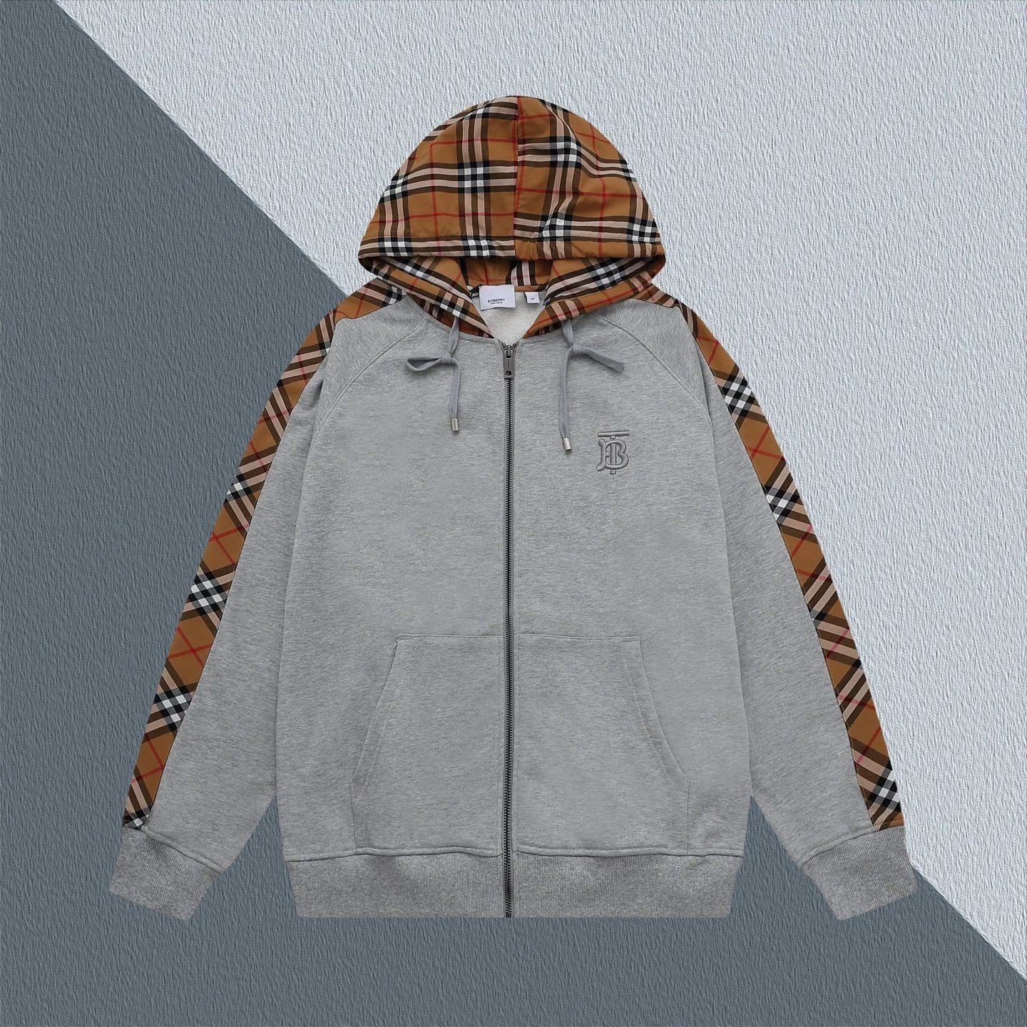 LM017
