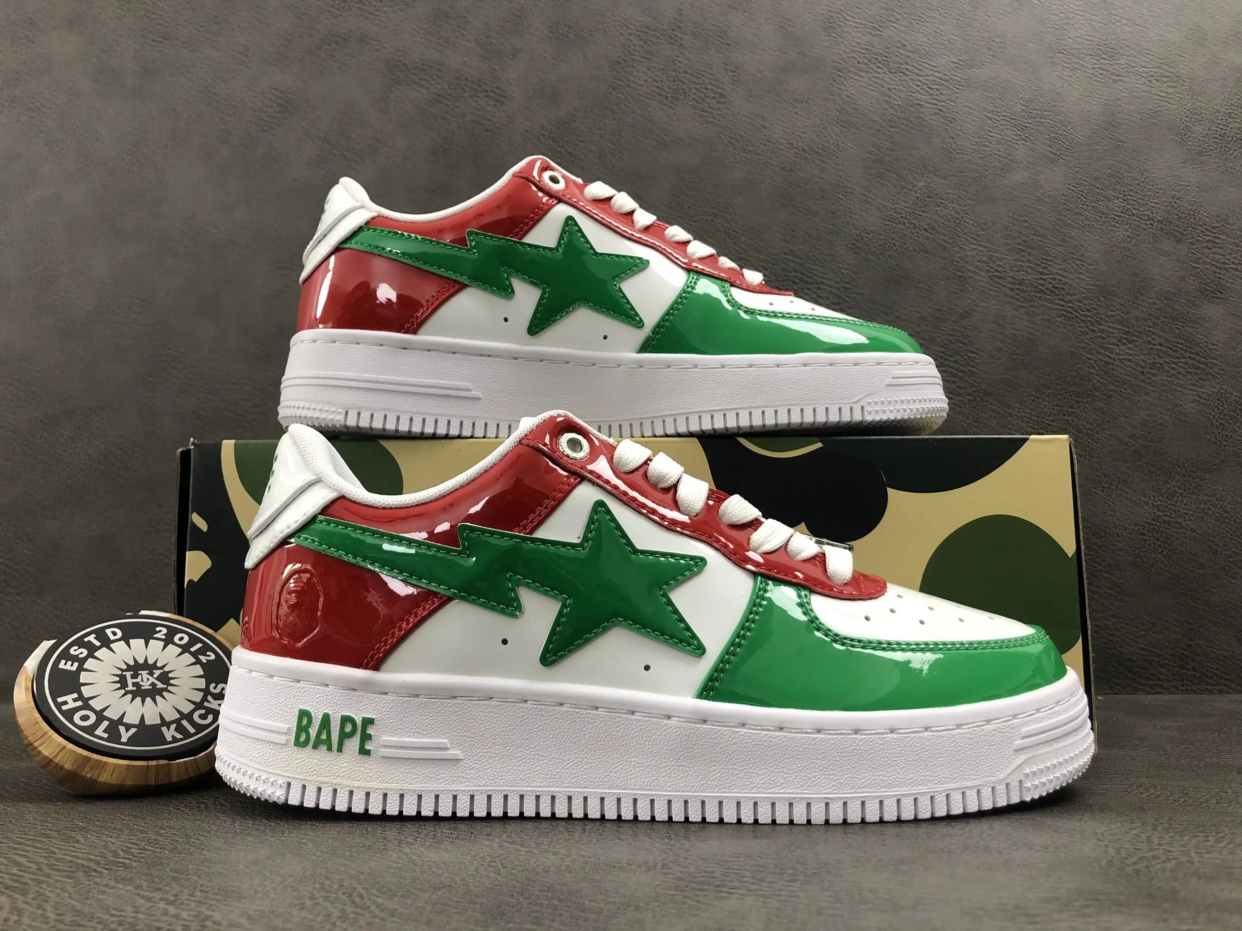 WHITE GREEN