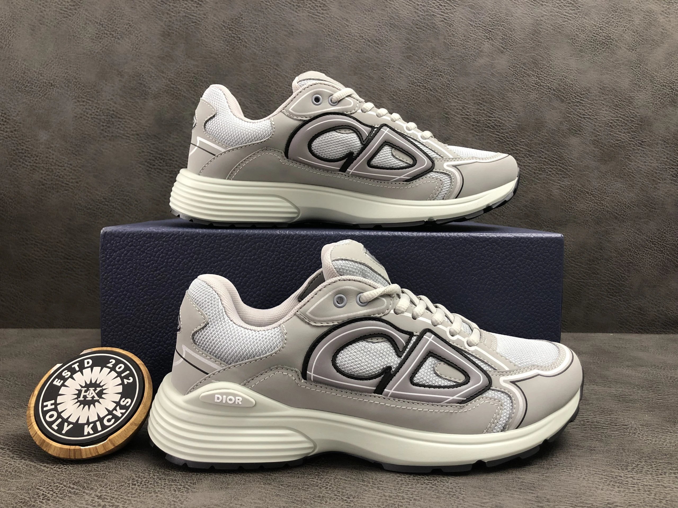 H868 GREY