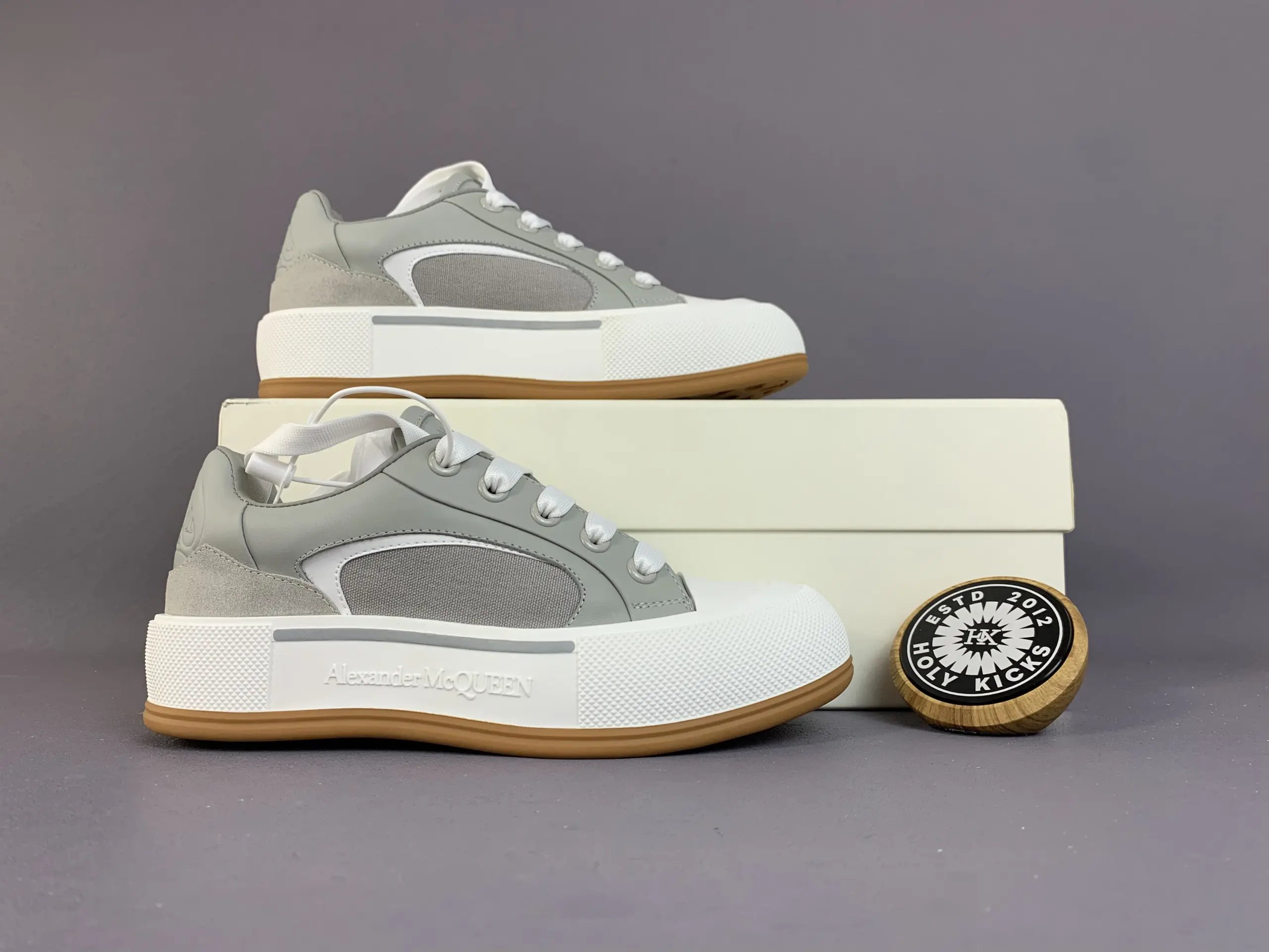 grey 697120
