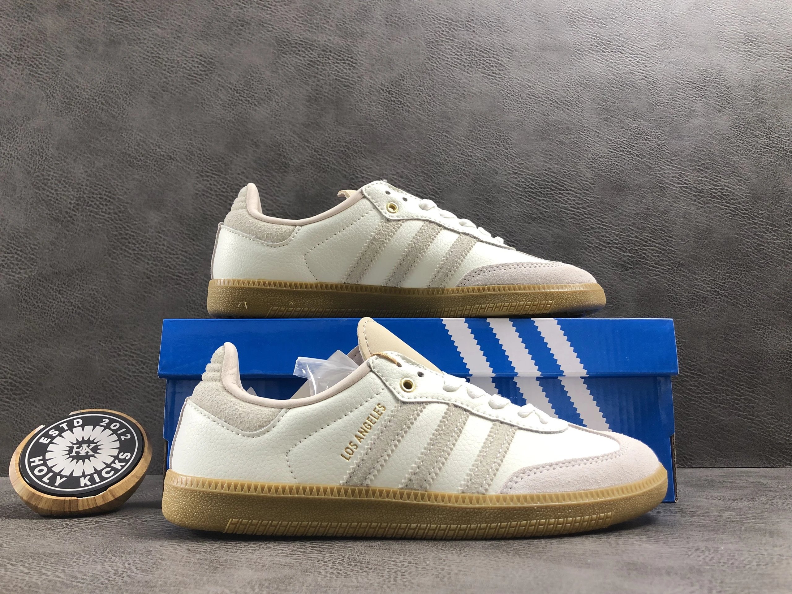 BEIGE GV8358