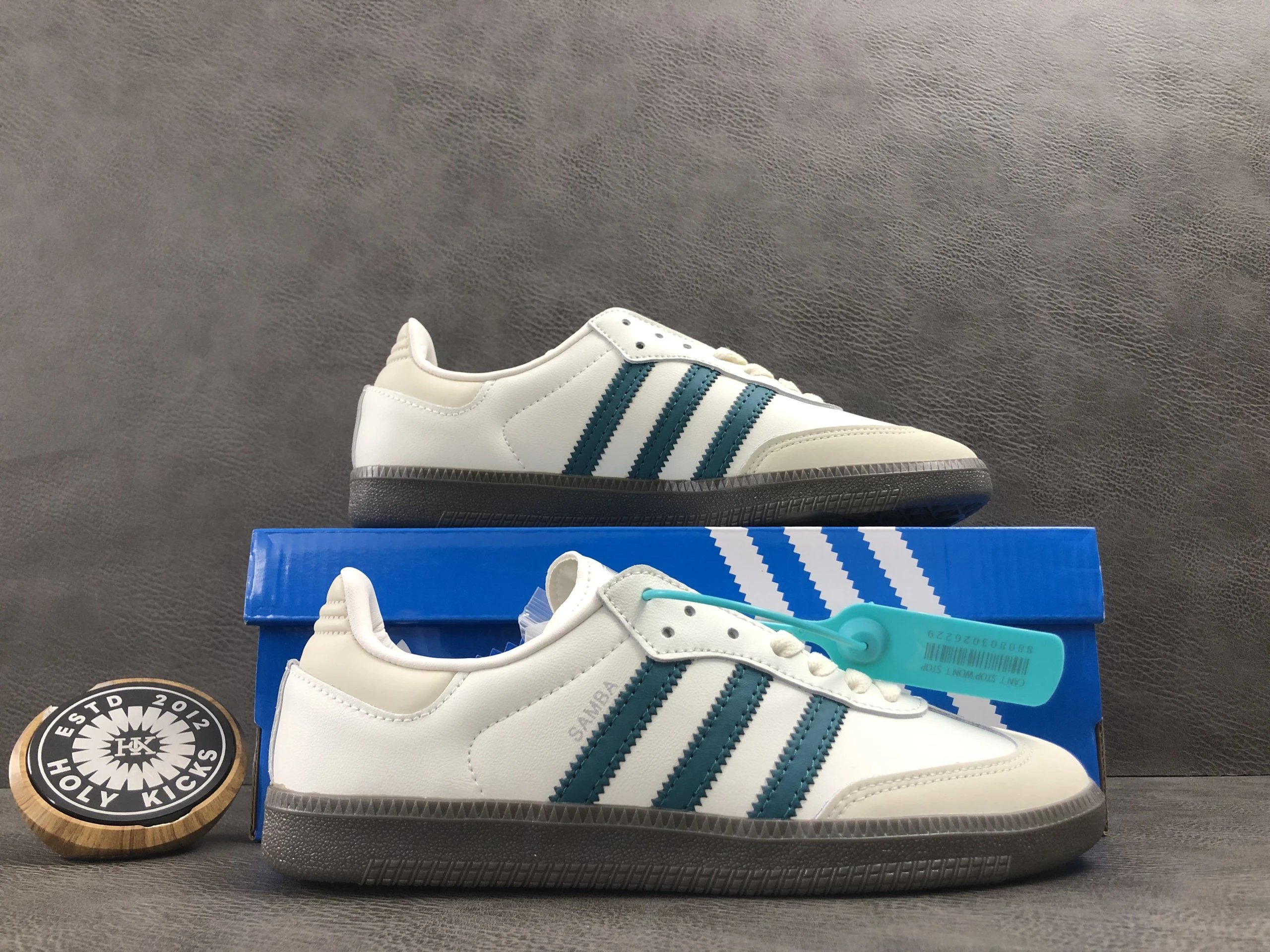 CLOUD WHITE/GREEN IG1963
